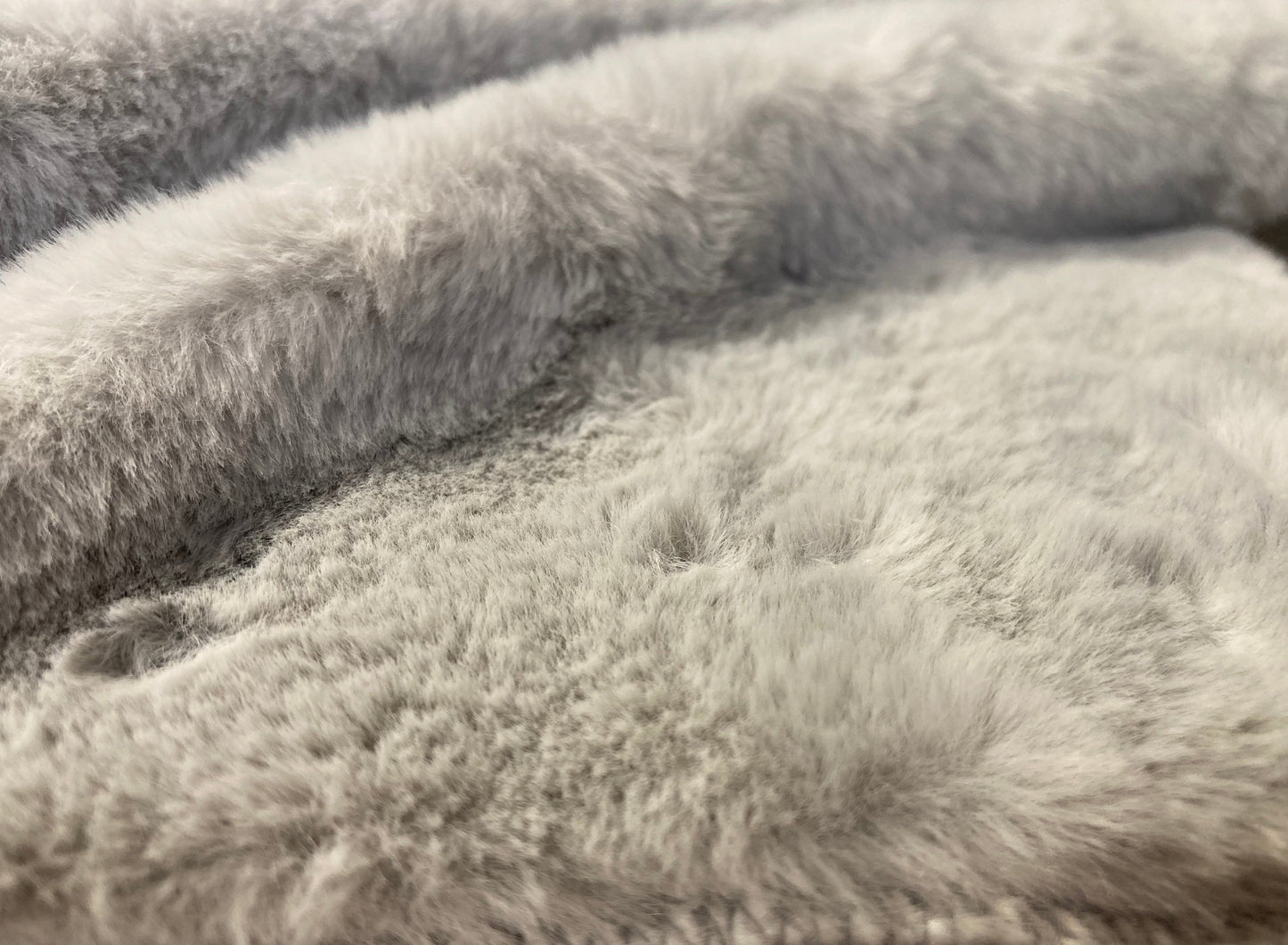 Faux Fur Dream, Cloud
